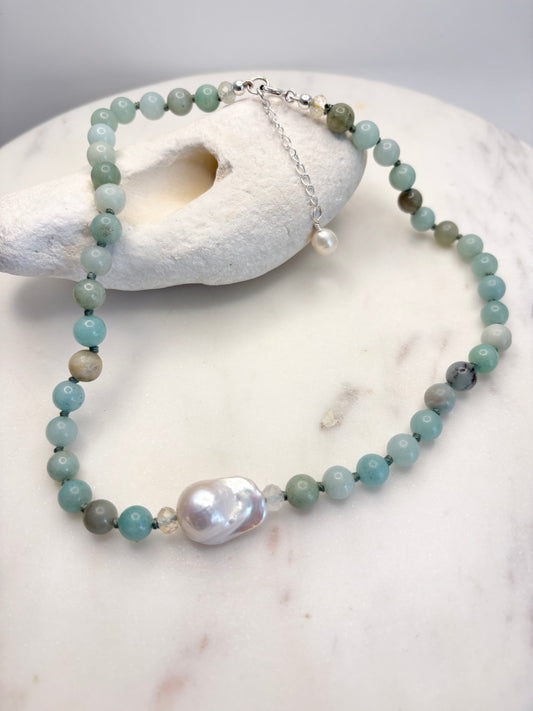 Baroque Embrace White Necklace