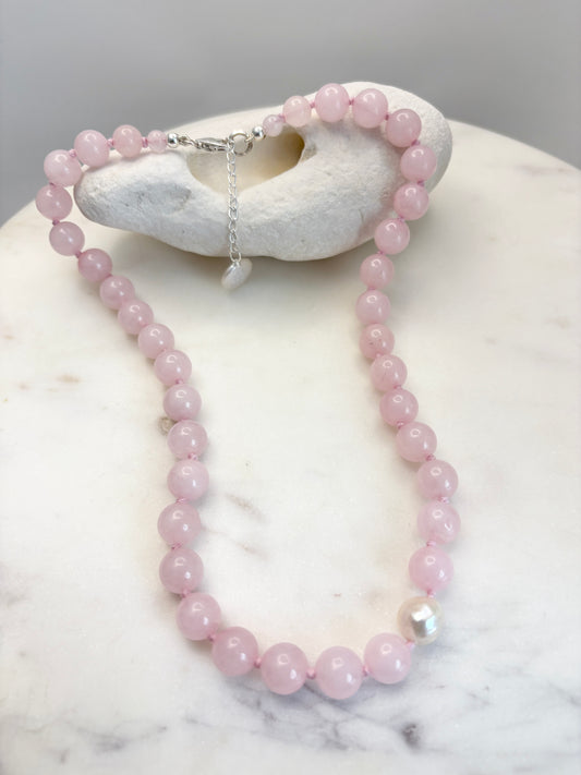 Rose Quartz O’Clock Necklace