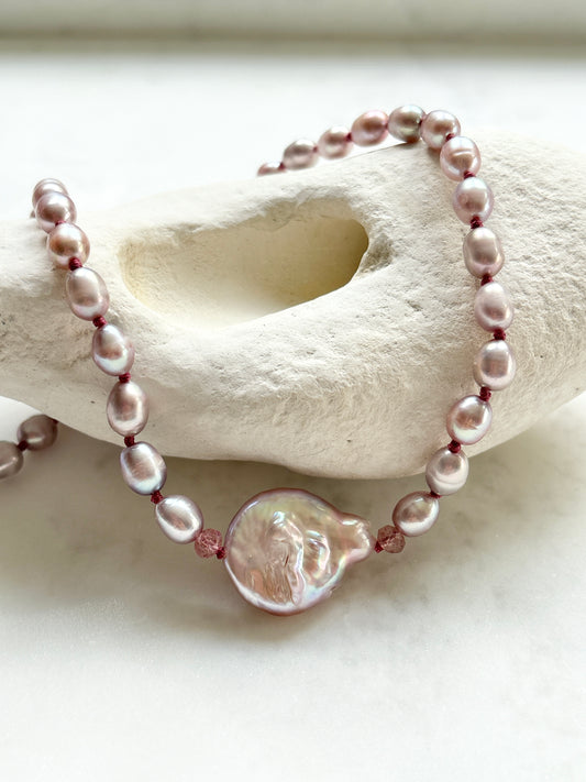 Pearly Baroque Embrace Rose Necklace