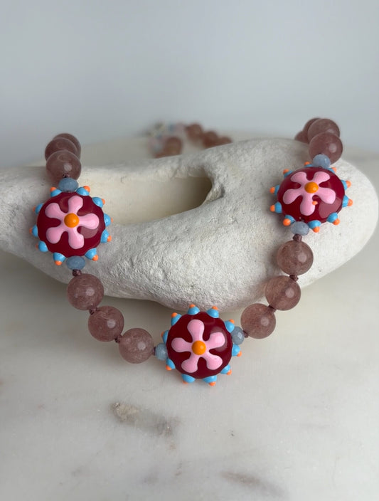 Groovy Bloom Party Necklace