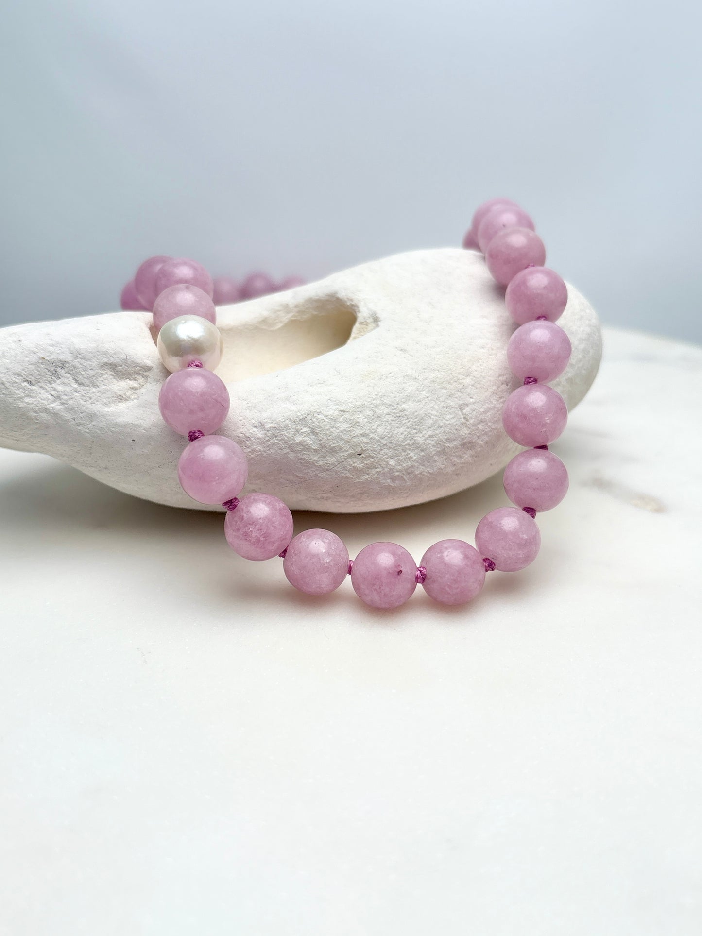 Kunzite O’Clock Necklace