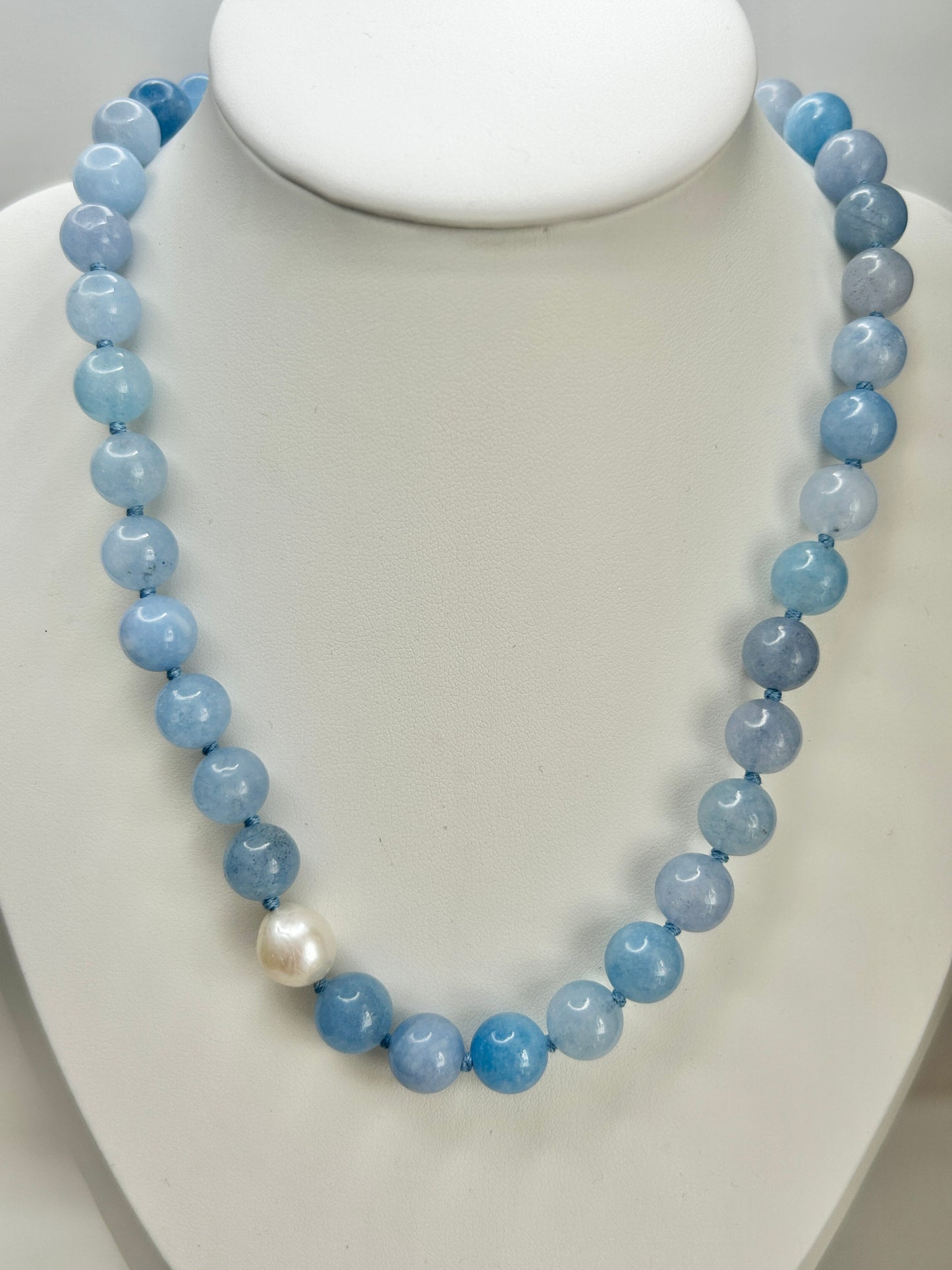 Aquamarine O’Clock Necklace