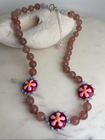 Groovy Bloom Party Necklace