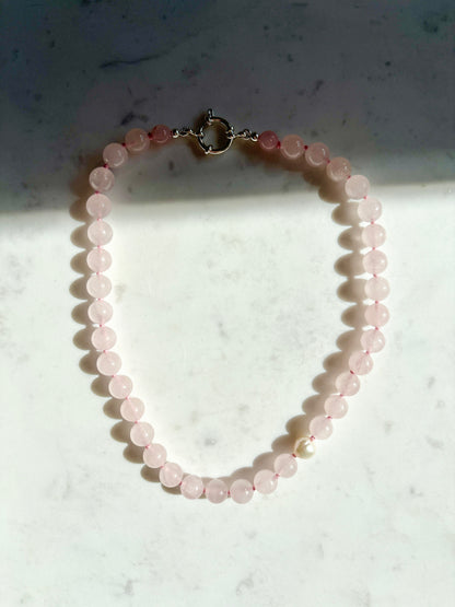 Rose Quartz O’Clock Necklace