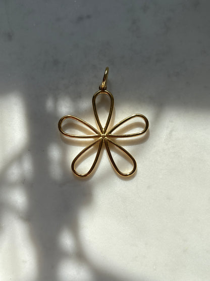 Wired Bloom Charm