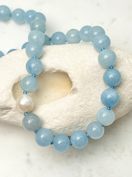 Aquamarine O’Clock Necklace
