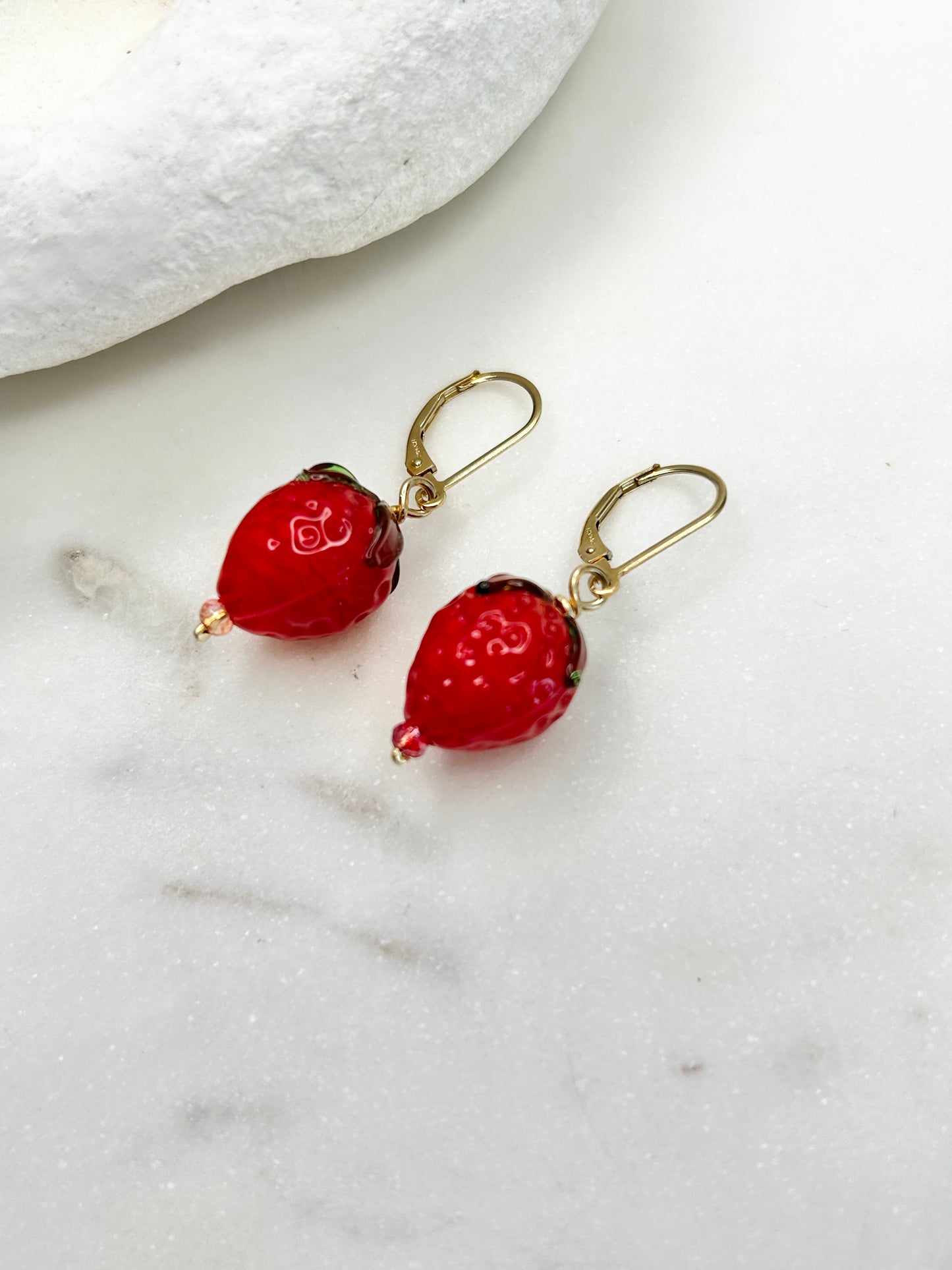 Fruit Drops Earring Strawberry