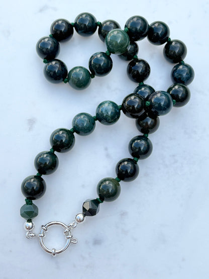 Olive Deluxe Bold Necklace - Limited