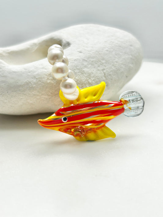 Sunstripe Swimmer Pendant - 10mm