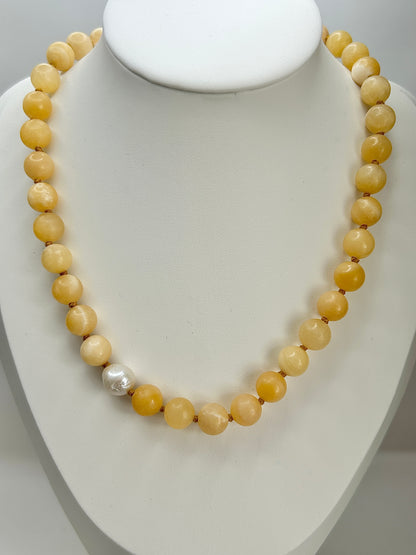 Calcite O’Clock Necklace