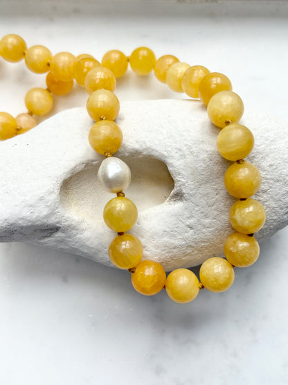 Calcite O’Clock Necklace