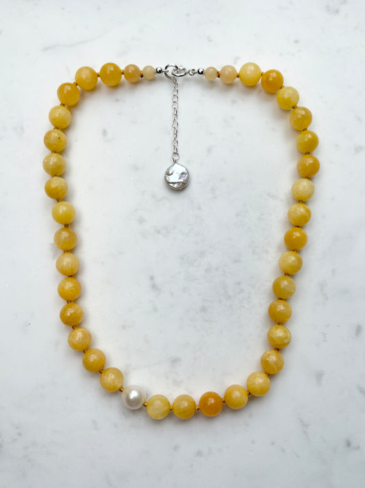 Calcite O’Clock Necklace