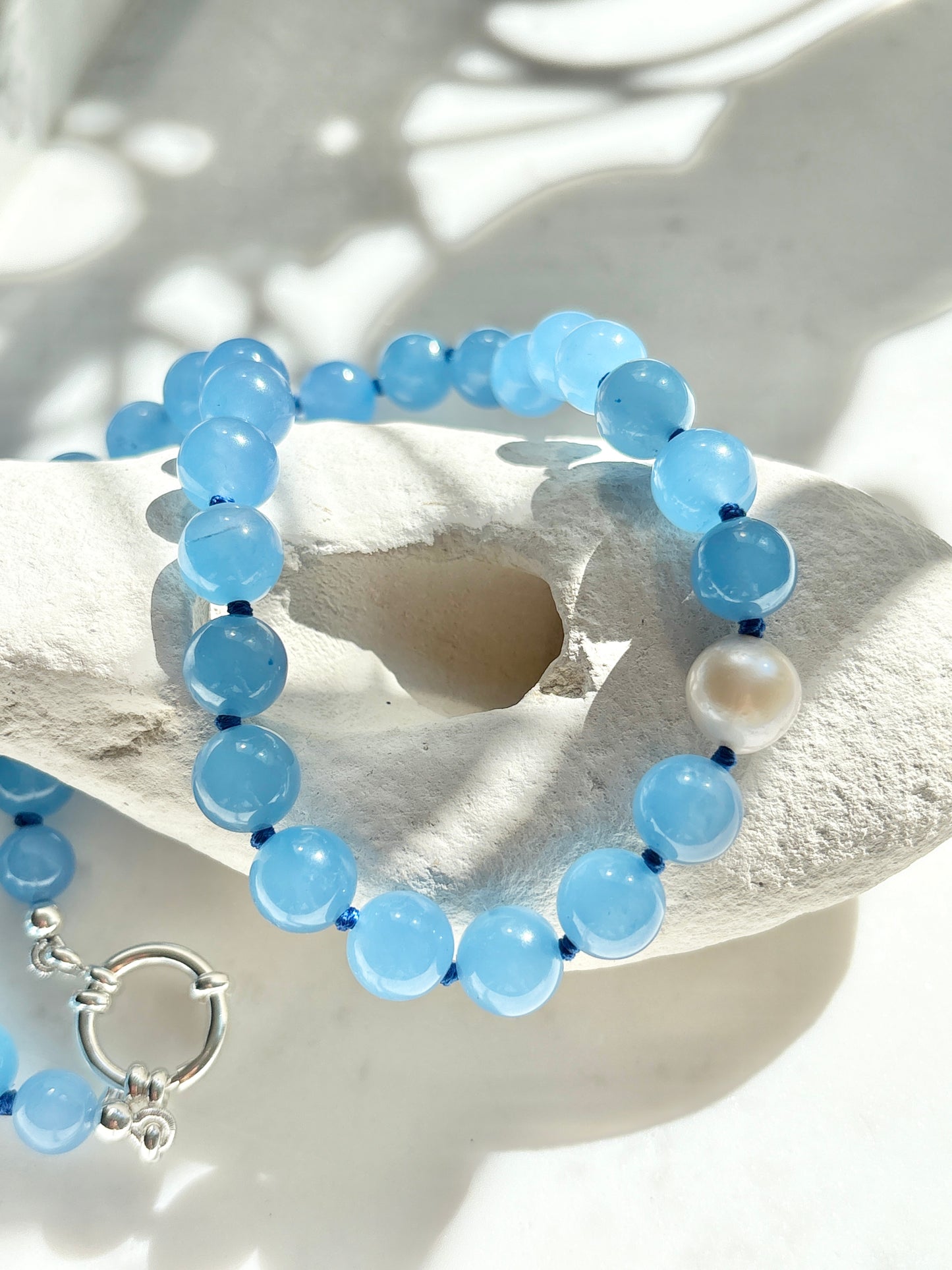 Aquamarine O’Clock Necklace