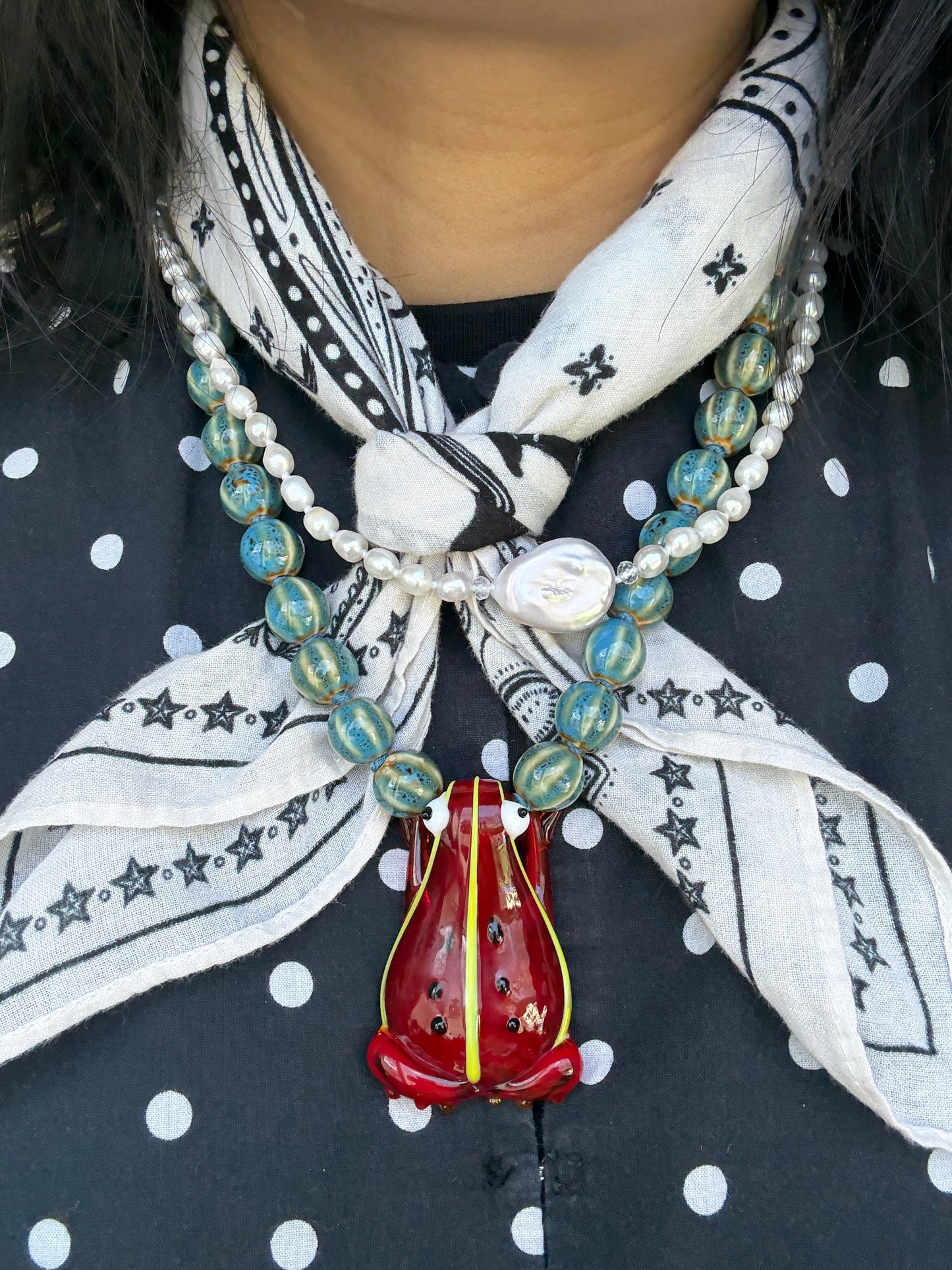 Pearly Baroque Embrace Ivory Necklace