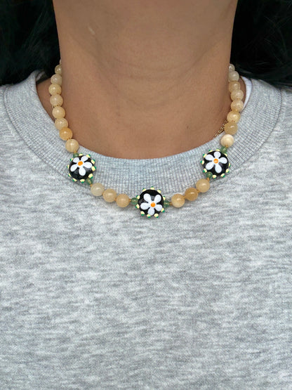 Groovy Bloom Party Necklace