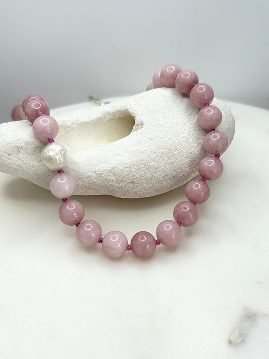 Kunzite O’Clock Necklace