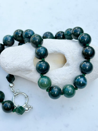 Olive Deluxe Bold Necklace - Limited