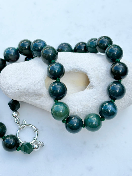Olive Deluxe Bold Necklace - Limited