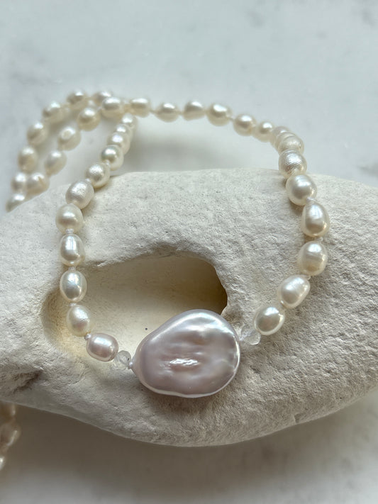 Pearly Baroque Embrace Ivory Necklace
