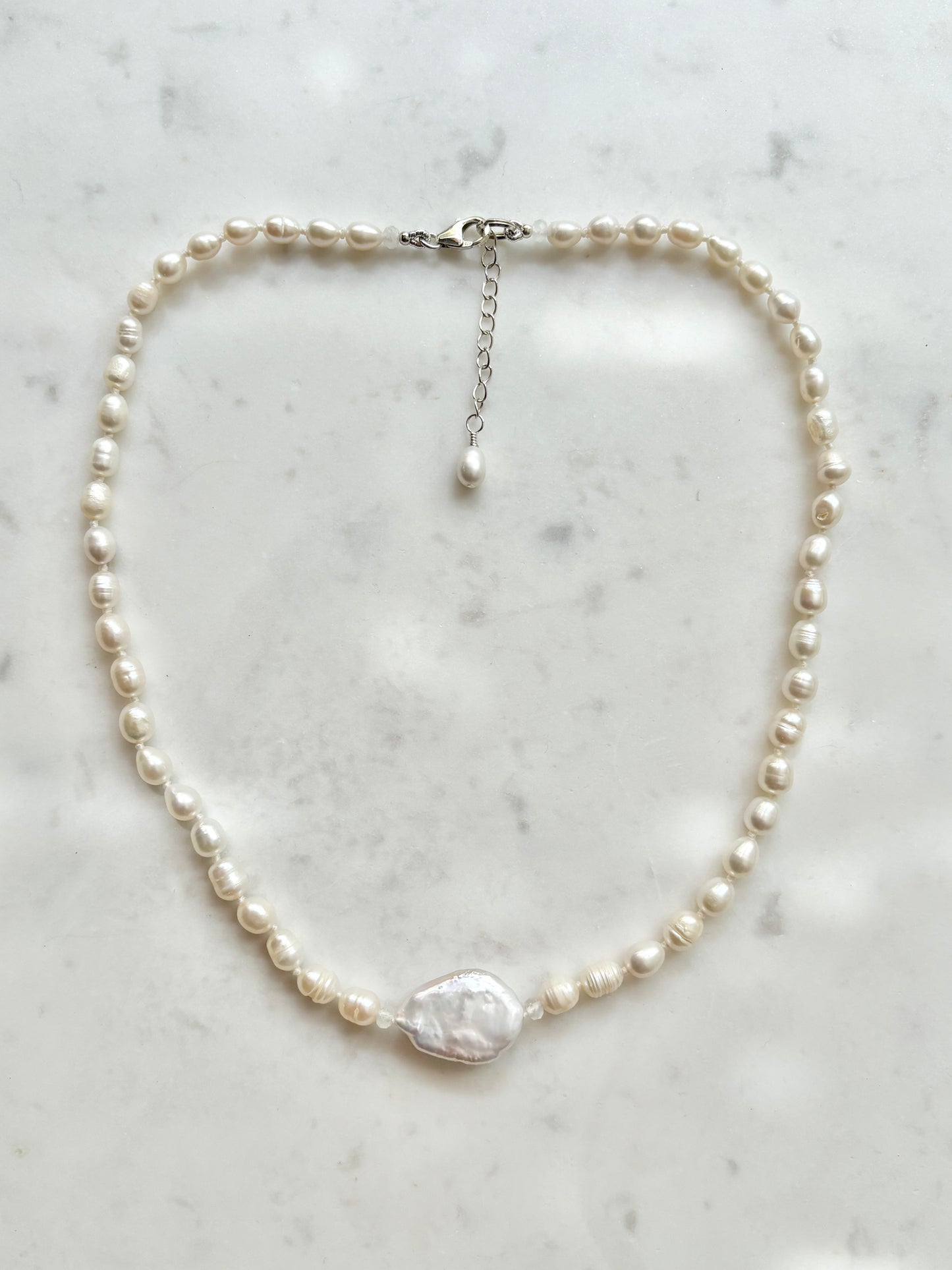 Pearly Baroque Embrace Ivory Necklace