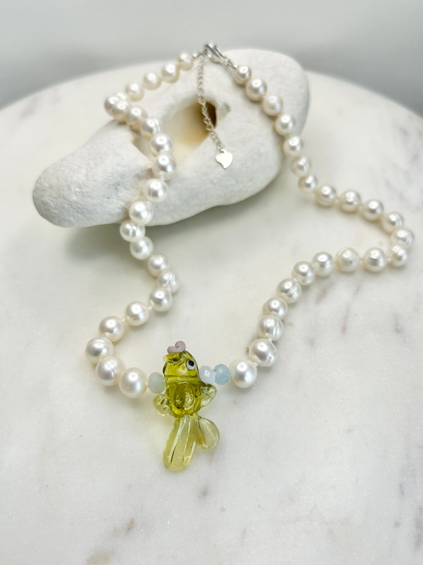 Pearly Splash & Dash Necklace